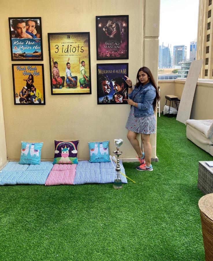 Bollywood Beach Hostel Dubai Eksteriør billede